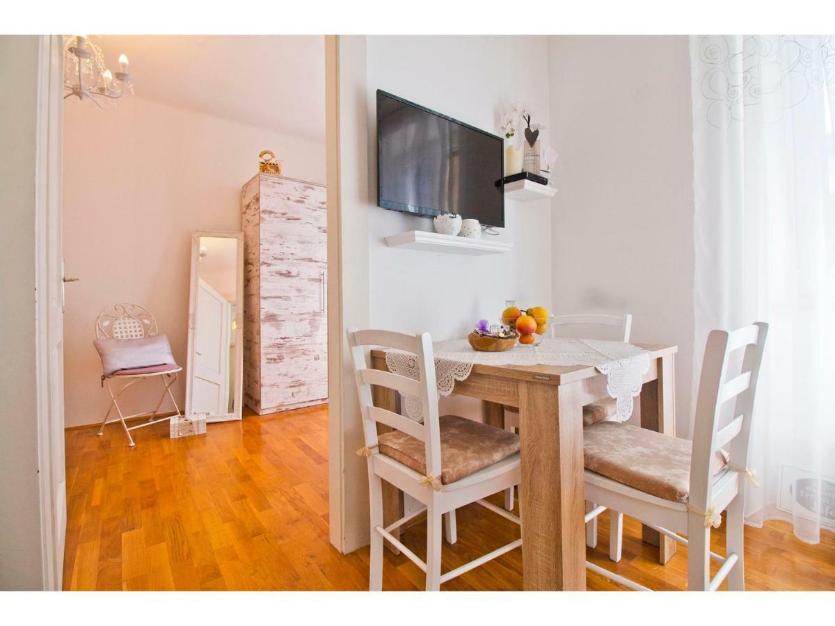Apartamento Double A Split Exterior foto